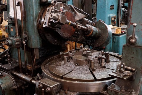 เครื่องล้อเฟือง